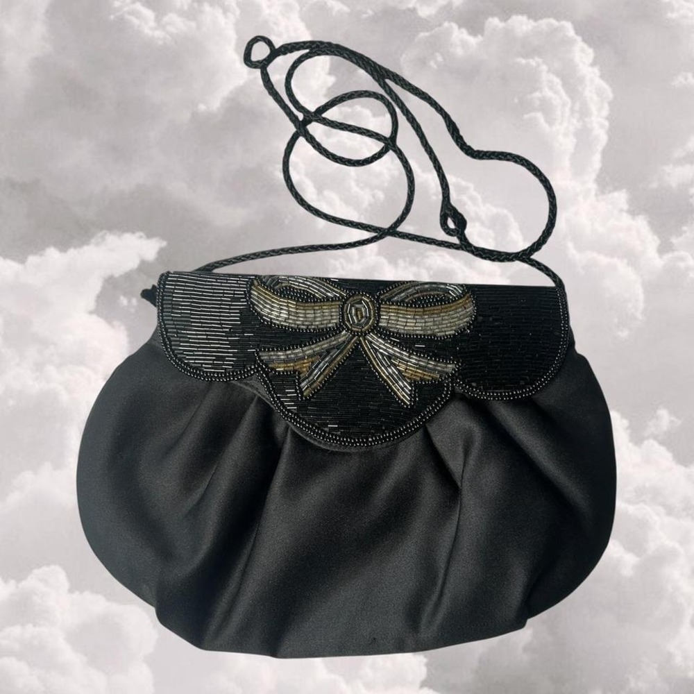 Vintage Black Bow Beaded Going out Bag